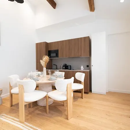 Chic Parisian Loft In Bastille Area Apartment *